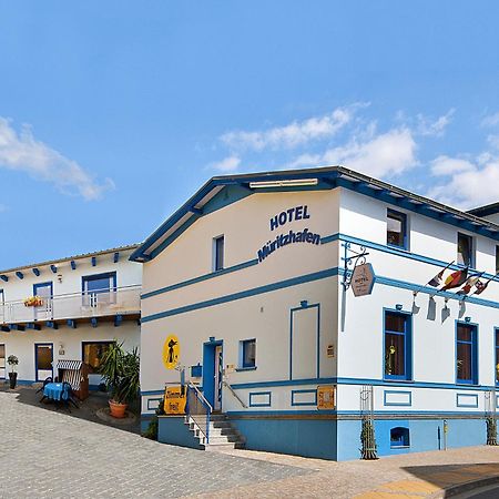 Hotel Am Mueritzhafen Garni Waren  Bagian luar foto