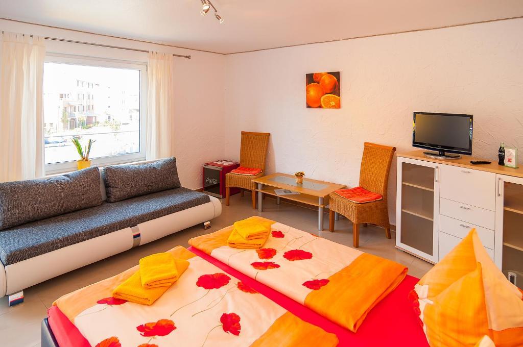 Hotel Am Mueritzhafen Garni Waren  Ruang foto