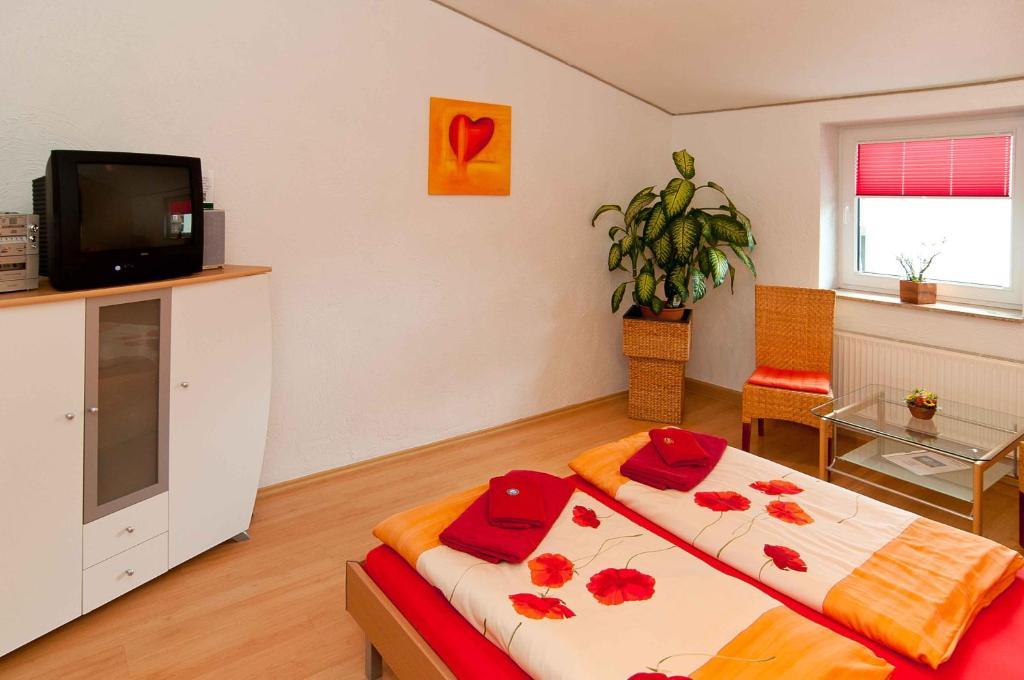 Hotel Am Mueritzhafen Garni Waren  Ruang foto